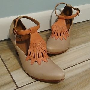 Vintage T-strap John Fluevog Everest Shoes (Wanderer Series)